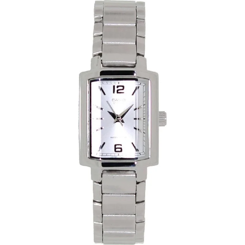 Casio Women's LTP-1233D-7A Classic Stainless Steel Watch